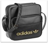 Adidas / Bolsa Pequena Preta